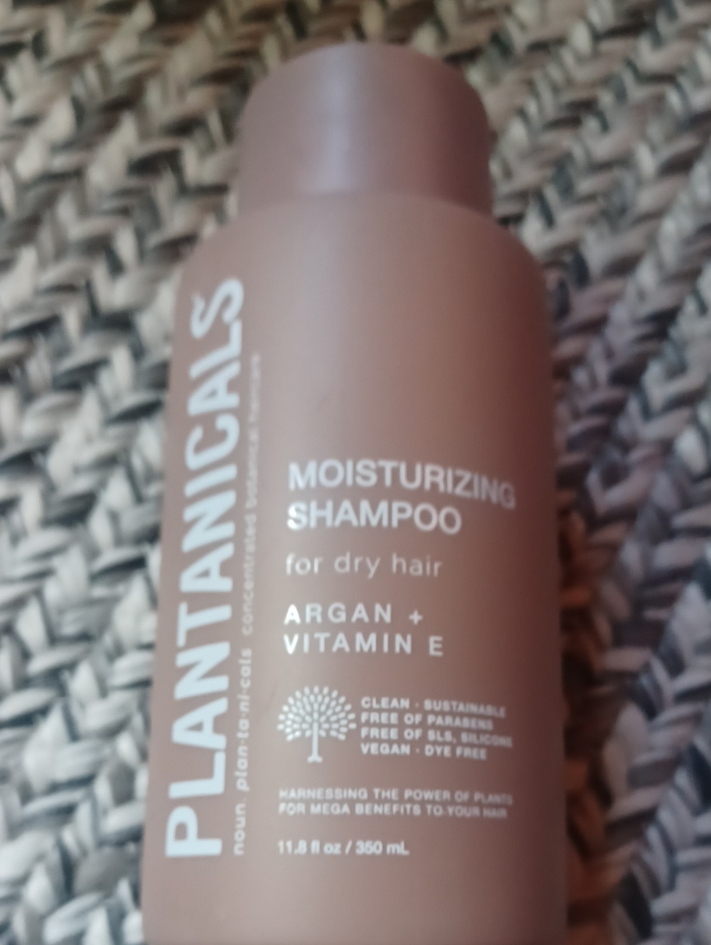 Plantanicals Moisturizing Shampoo for Dry Hair